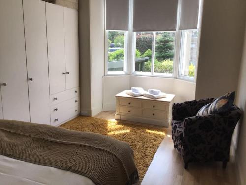 Spacious 2 Bedroom Flat in heart of Ballater