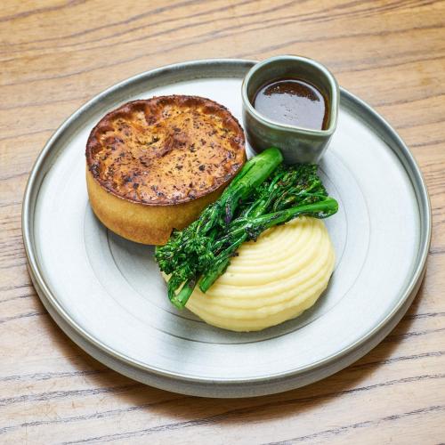 Hotel Indigo Manchester - Victoria Station an IHG Hotel - image 3