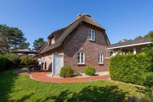 Reetdachhaushälfte Reetdachhaus Kleine Kate in Westereck, Deutschland