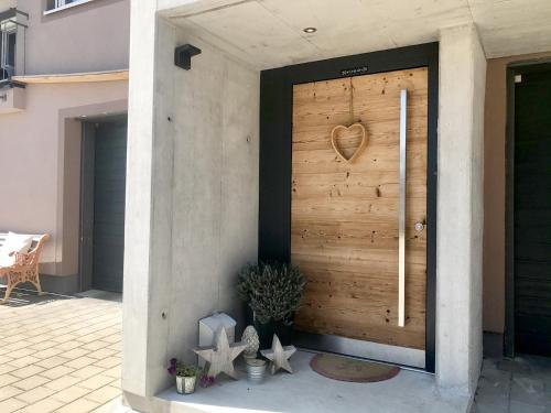 Ieeja, Ferienwohnung Schottenhof Walser 2 - Alleinlage im Grünen mit Panoramablick (Ferienwohnung Schottenhof Walser 2 - Alleinlage im Grunen mit Panoramablick) in Achberg