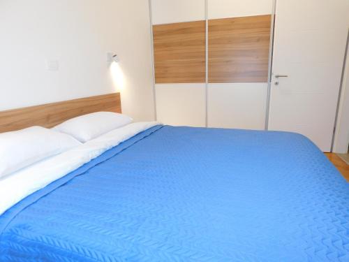 Modern Apartment Hrenova Street