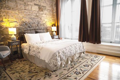 Le Champlain Three-Bedroom Apartment  room in Royal Dalhousie