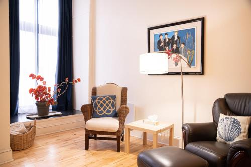 Apartment image 5