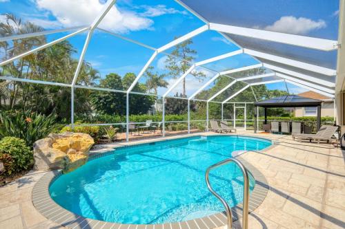 Tropical Paradise by the Sea - Pool & Game Room