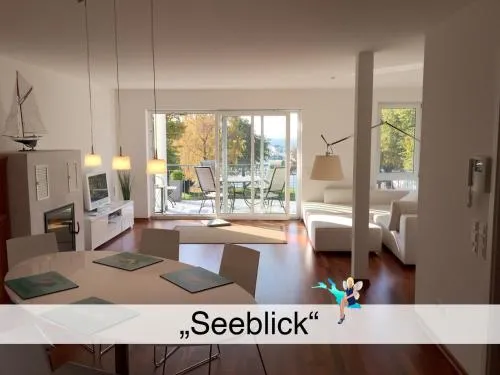 Ferienwohnung Seeblick - exklusive Wohnung in erster Reihe mit Balkon und Seeblick in Nonnenhorn, Deutschland