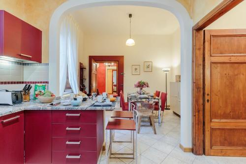Three-Bedroom Apartment image 10