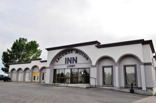 Lacombe Motor Inn - Accommodation - Lacombe