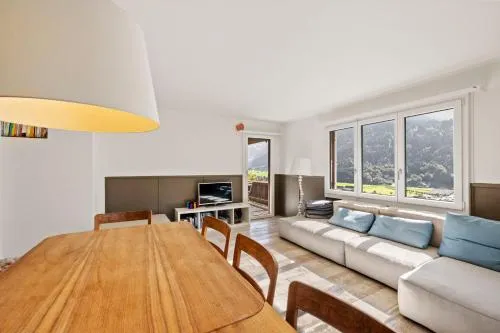 Sunny Design Chalet in Engelberg with spectacular view on Mount Titlis in Engelberg, Schweiz
