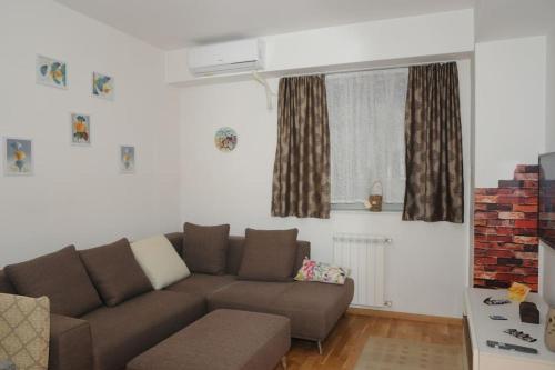 King-size bed, Free parking, kitchenette, wifi apartments, Skopje
