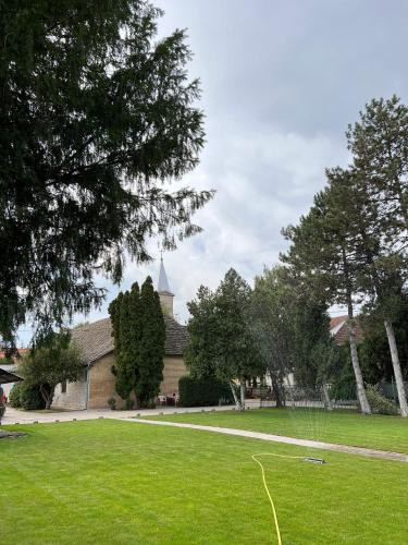 Bezdan Guesthouse - image 5