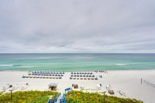 Panama City Beach Paradise with Pool and Hot Tub!