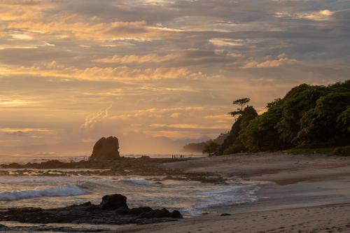 Akih Hostel in Santa Teresa