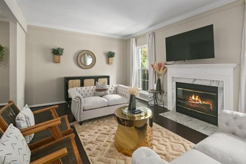 Sleeps 6, Nature trails, 40 Mins to DC, 2 cars MAX, Sterling (Foto 7)