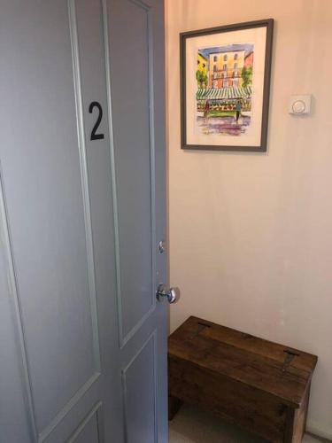 Charming, Bright, Hilltop Apartment., Hastings (photo 8)