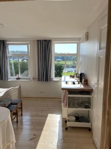 Pie Juras Pavilosta in Pavilosta