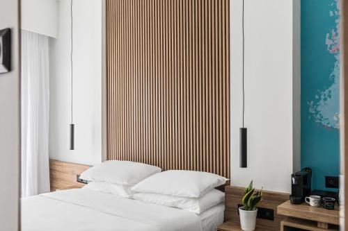 The Q Hotel - image 9