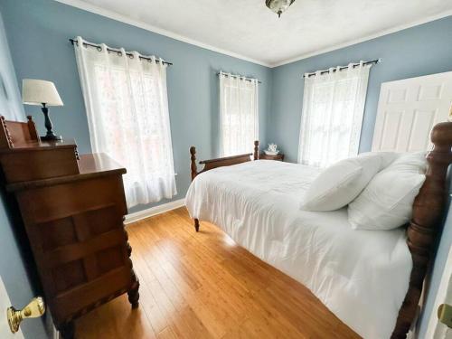 Spacious Craftsman near Staunton in Staunton, USA