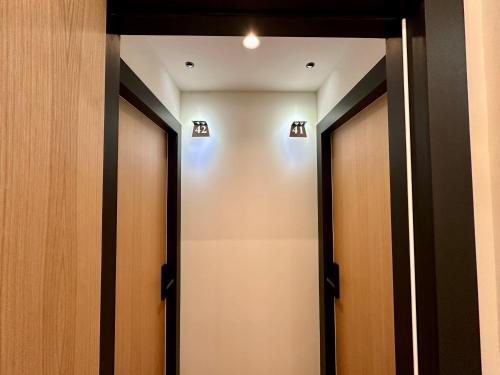 AthensOwl - image 11