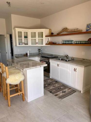 . 12C Amazing Views, Brand New Top Floor 2BR 2BA