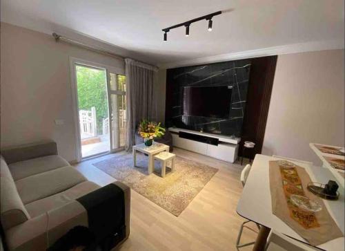 Ultra modern & super cozy apartment wz a private garden