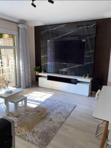 Ultra modern & super cozy apartment wz a private garden