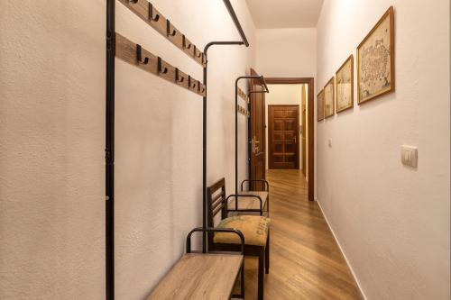 La Còlonial Rooms 4