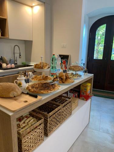 Ēdiens un dzērieni, MIRANDOLINA Bed and Breakfast in Rocca Di Cambio