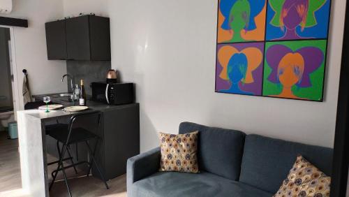 Chez Cathy et Denis in แลงโกชาร์ม