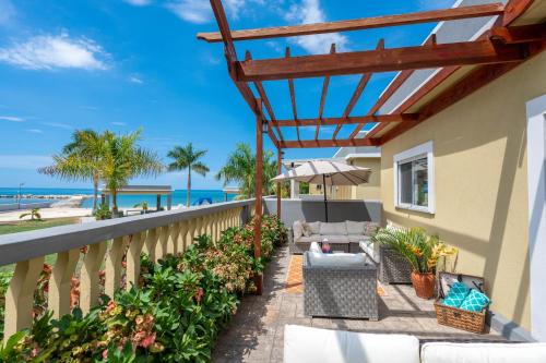 Destiny ~ Marina Villa in Saint Ann's Bay