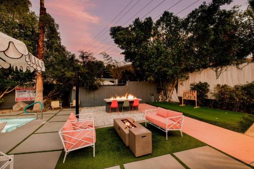 The Wesley by AvantStay Mid-Century Modern Oasis with Pool - 편의 시설/서비스