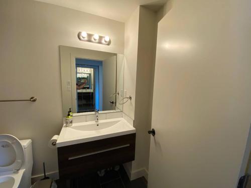 Brand New 1 Br 1 Bath Close To All Walkable