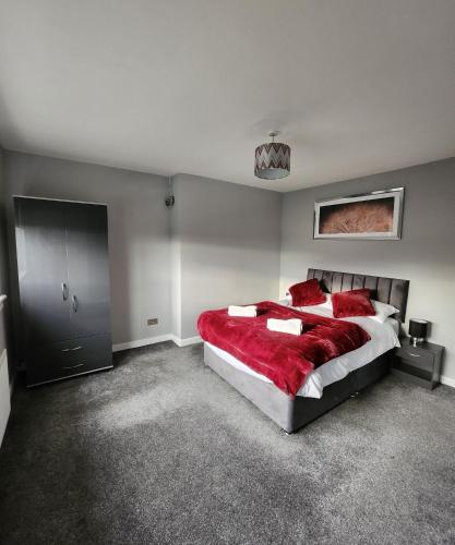 FM Homes & Apartments 3 Bedroom Motherwell