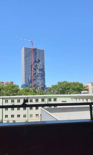 Lovely 2-bedroom rental apartment in Tirana center, Tirana (photo 4)