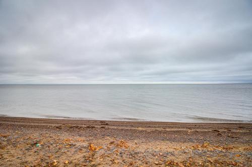 Waterfront Wahkon Cabin with Gas Grill and Fire Pit!