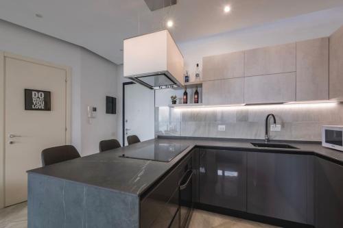 5 Stars Apart SEA VIEW - image 5