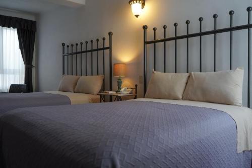 Standard Double Room with Two Double Beds image 10