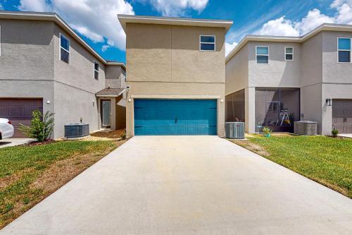 Magwins Villa @ 246 in Davenport, USA