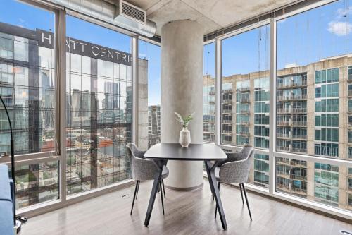 Instalaciones, Placemakr Premier SoBro in Nashville City Center
