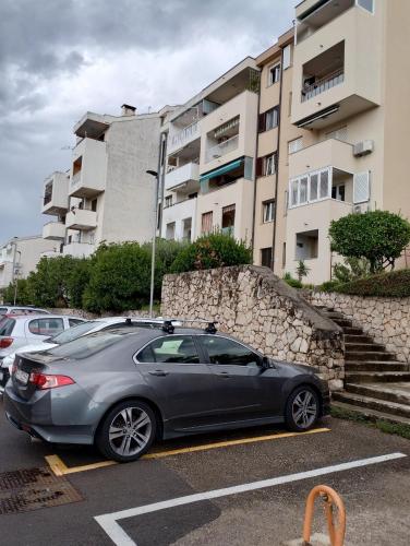 Apartments with WiFi Crikvenica - 21797