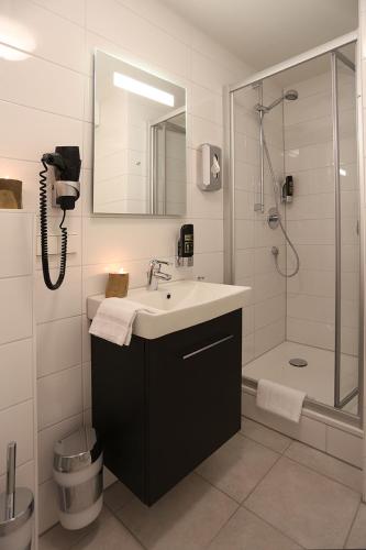 浴室, 米勒斯特爾酒店 (Mille Stelle Hotel) in 埃根斯泰因-列奧波德港
