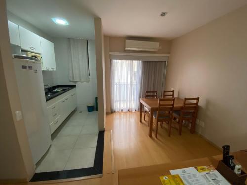 One-Bedroom Apartment image 4
