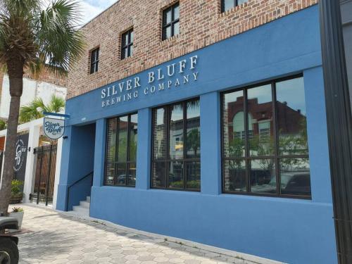 Welcome to the Kind Apartment! in Brunswick