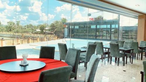 River Hotel Pattani