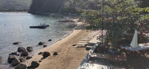 Bree’s Beach Place in Calayo