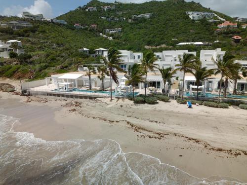 Oceanfront 5-Stars Starfish Villa, Dawn Beach, Private Pool, Secured, Concierge