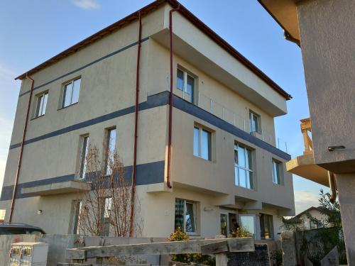 Twins Residence 2 Apart Hotel Ap 2 2 Rooms - Bucharest