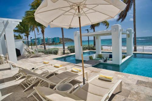 Oceanfront 5-Stars Starfish Villa, Dawn Beach, Private Pool, Secured, Concierge