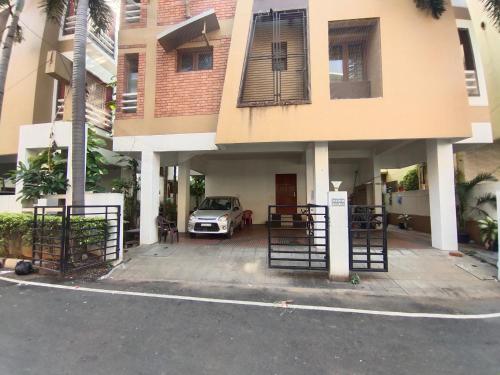 Villa in Velachery