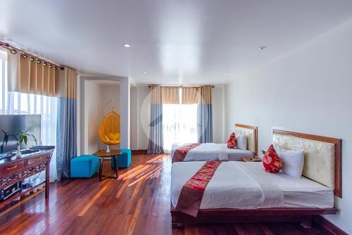 room detail thumbnail 0