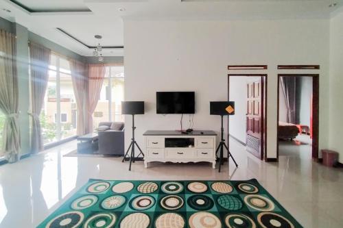 The Lavana Villa Marwah Puncak